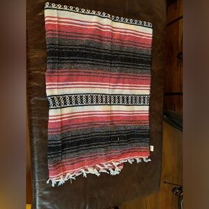 Frank's Textiles Mexican Serape Woven Blanket Throw Pink Grey Black 46”X70”